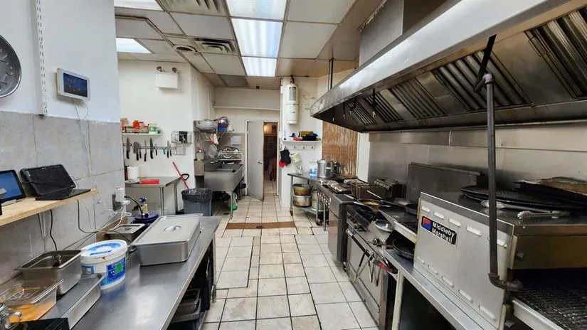 255 28 Street Se # 302, Calgary, AB - Image 6