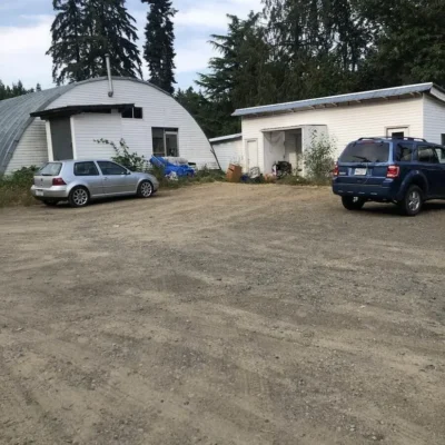 1586 Mckibbon Rd N, Errington, BC