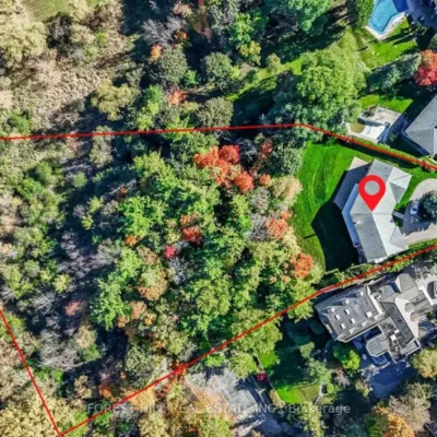 10 Courtwood Place, Toronto, ON