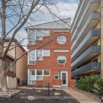 1458 Bayview Avenue, Toronto, ON