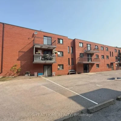 207 - 555 Oxford Street, Oshawa, ON