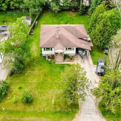 8 Summerset Place, Essa, ON