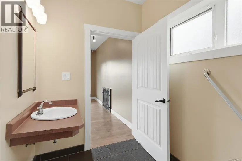 2787 Alberni Hwy, Port Alberni, BC - Image 14