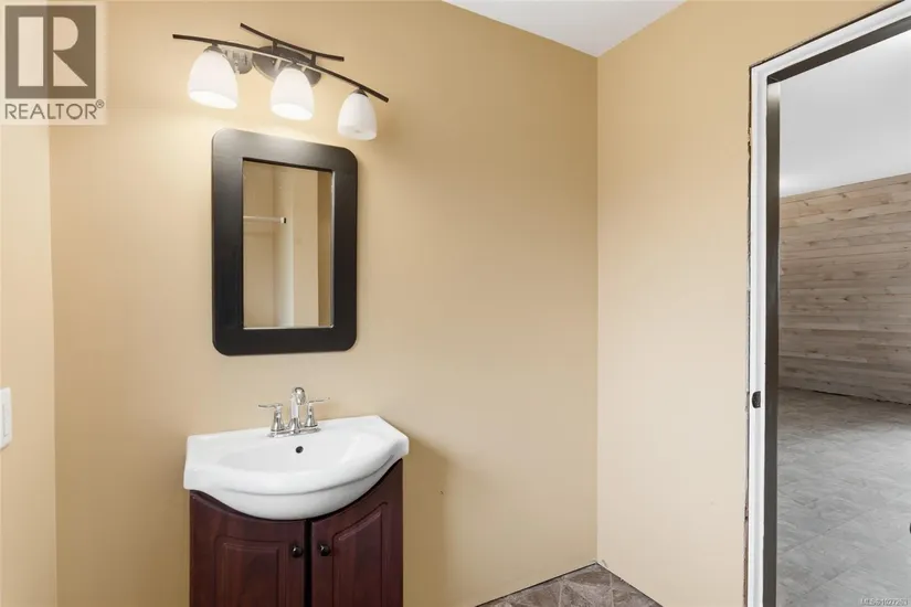 2787 Alberni Hwy, Port Alberni, BC - Image 20