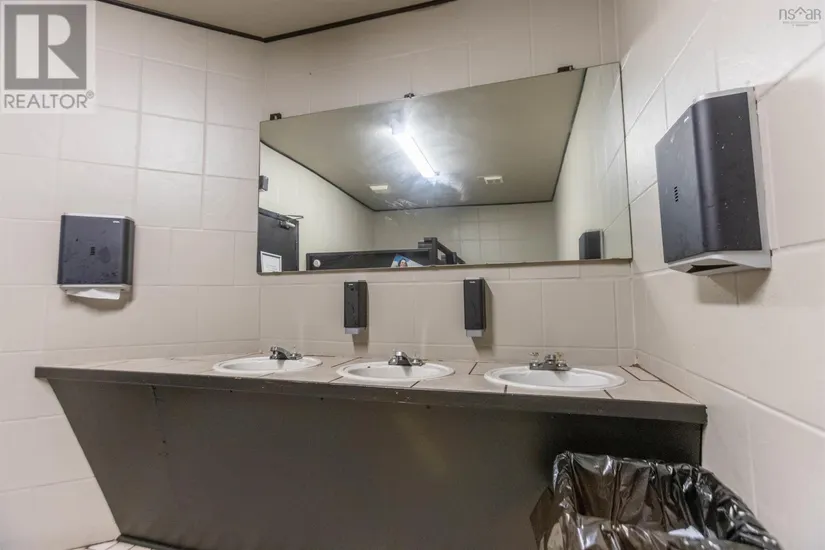 10 Gerard Avenue, Amherst, NS - Image 13