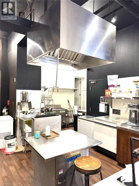 940 Bloor Street W, Toronto, ON - Image 19