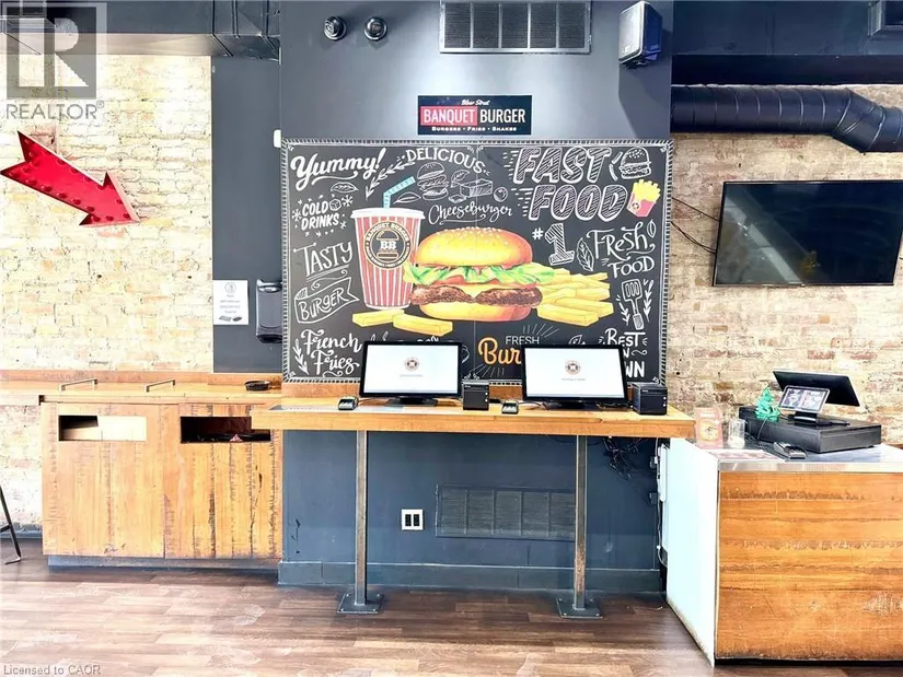 940 Bloor Street W, Toronto, ON - Image 9