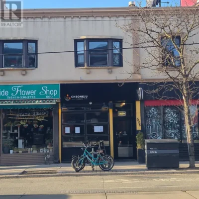 598 College Street S, Toronto, ON