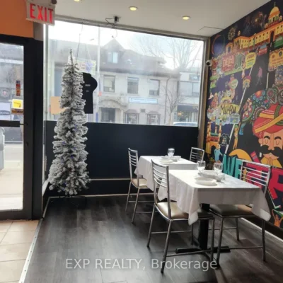 606 Bloor Street W, Toronto, ON