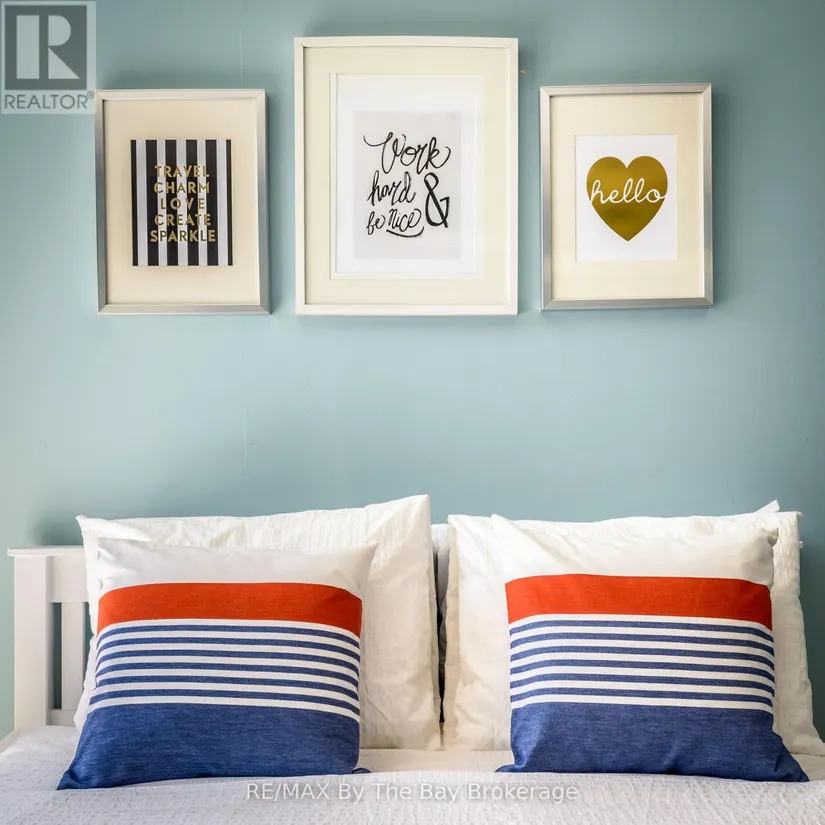 169 Mosley Street, Wasaga Beach, ON - Image 13