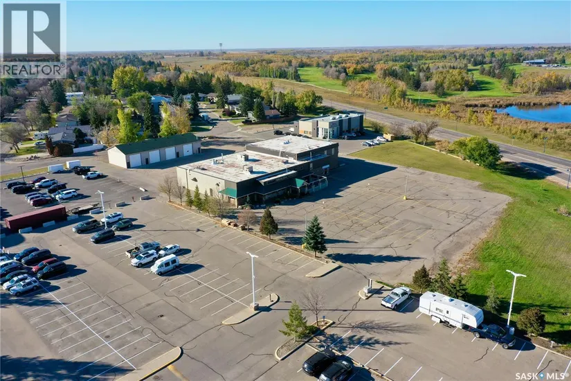 516 & 522 Broadway Street W, Yorkton, SK - Image 3