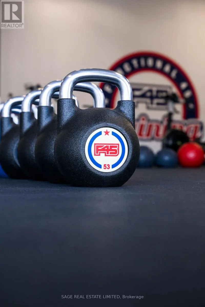 4515 Dundas Street, Burlington, ON - Image 7