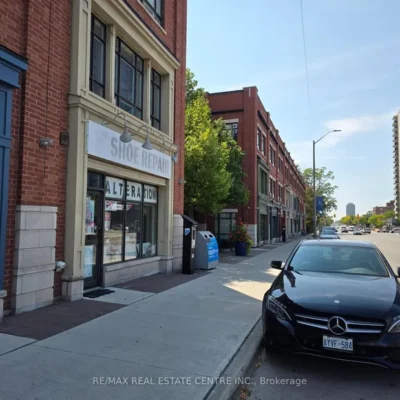 165 Lakeshore Road E, Mississauga, ON