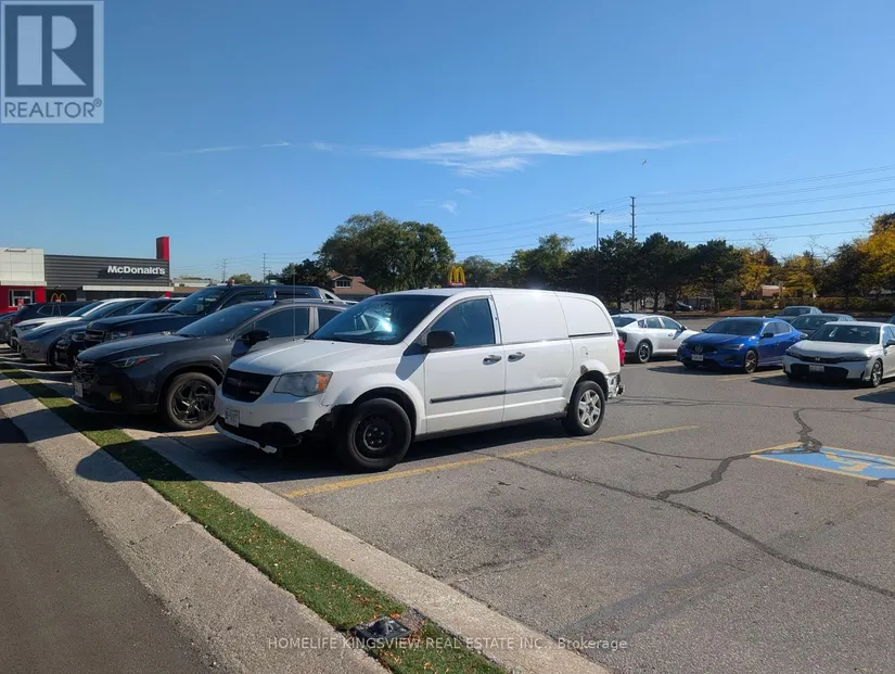 9 - 1865 Lakeshore Road W, Mississauga, ON - Image 3