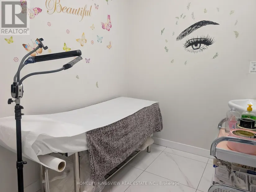 9 - 1865 Lakeshore Road W, Mississauga, ON - Image 10