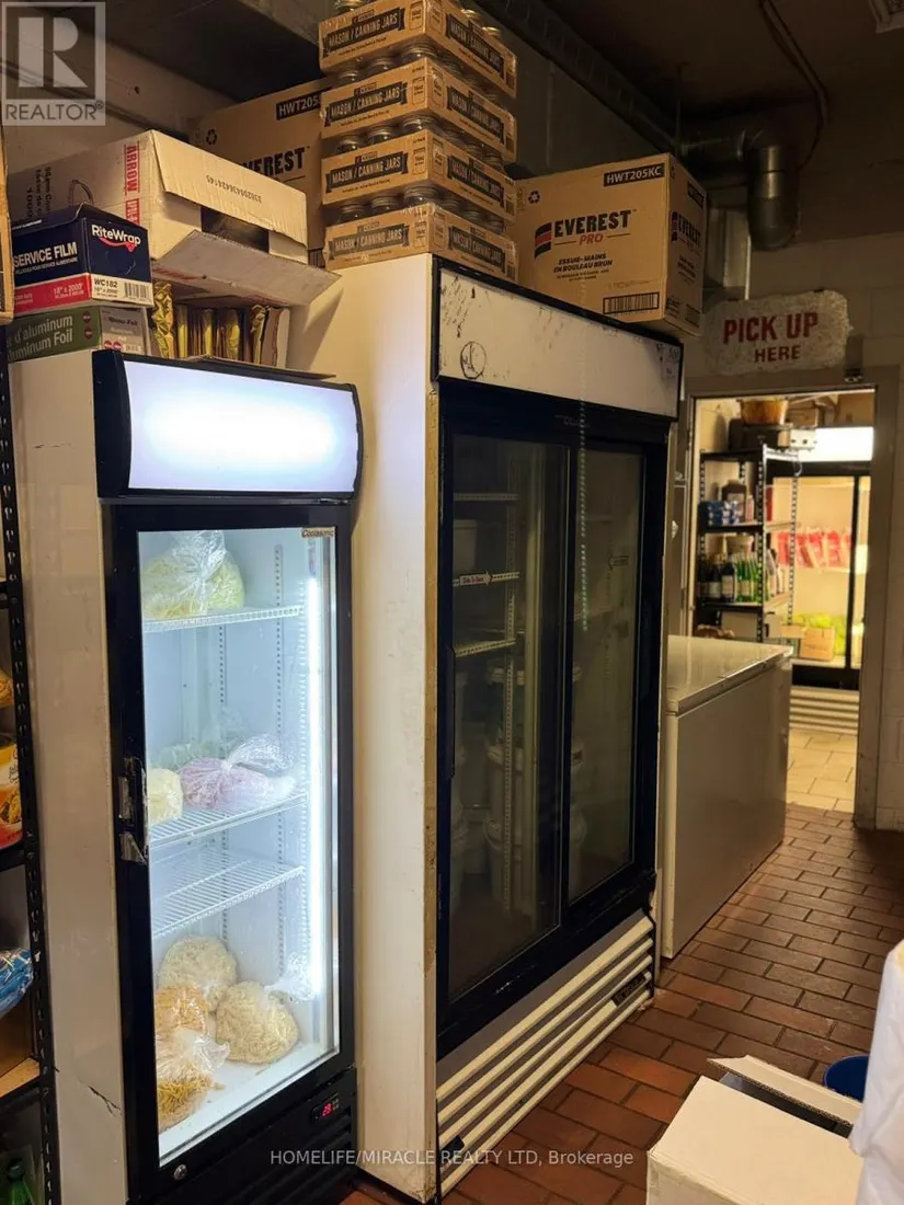 20 - 22 Main Street S, Brampton, ON - Image 18