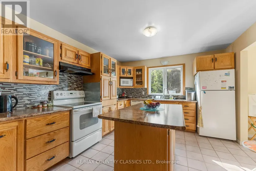 10101 Hwy 28, North Kawartha, ON - Image 17