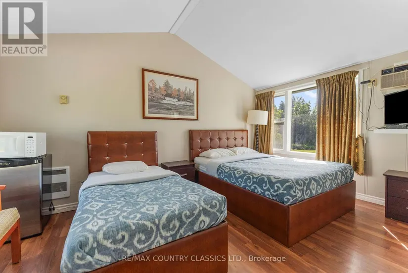 10101 Hwy 28, North Kawartha, ON - Image 35