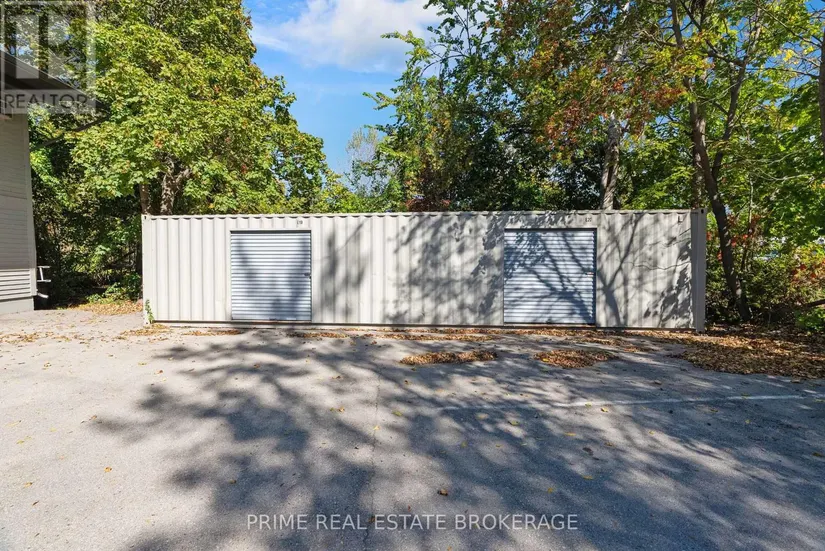 47 Ontario Street N, Lambton Shores, ON - Image 16