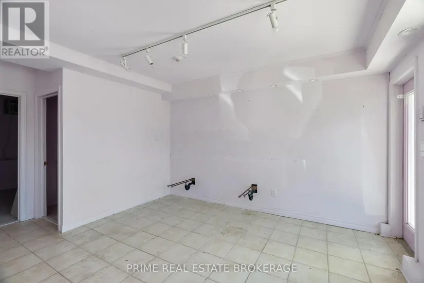 47 Ontario Street N, Lambton Shores, ON - Image 36