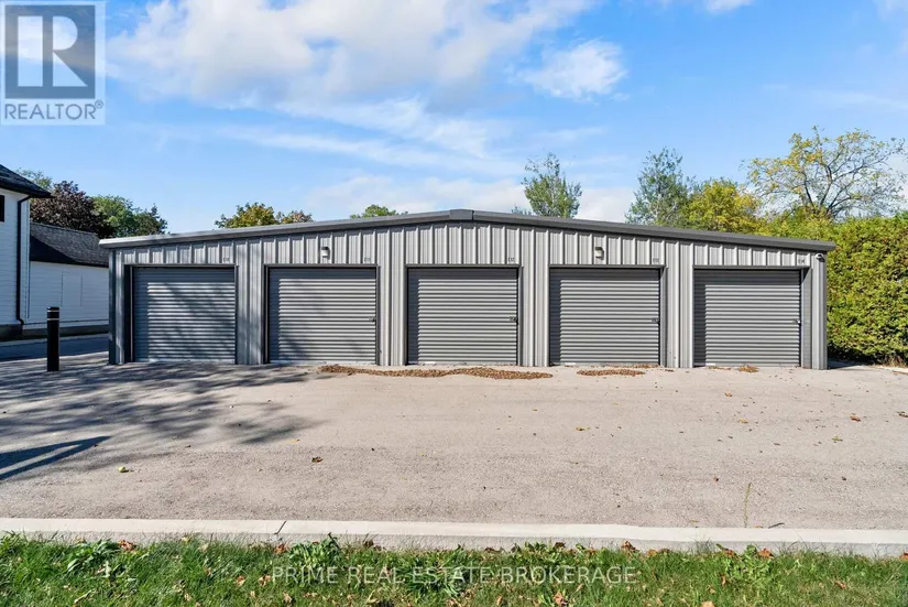 47 Ontario Street N, Lambton Shores, ON - Image 9