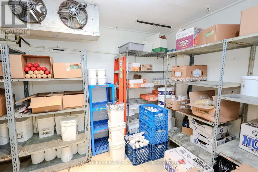 1 & 2 - 754 Queenston Road, Hamilton (Hamilton Beach), ON - Image 32