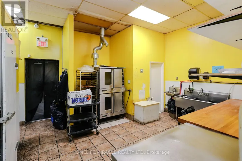 1 & 2 - 754 Queenston Road, Hamilton (Hamilton Beach), ON - Image 35