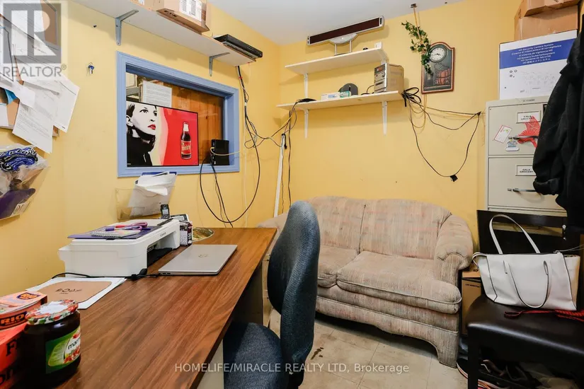 1 & 2 - 754 Queenston Road, Hamilton (Hamilton Beach), ON - Image 38