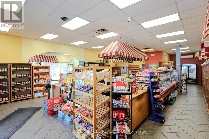 1 & 2 - 754 Queenston Road, Hamilton (Hamilton Beach), ON - Image 10