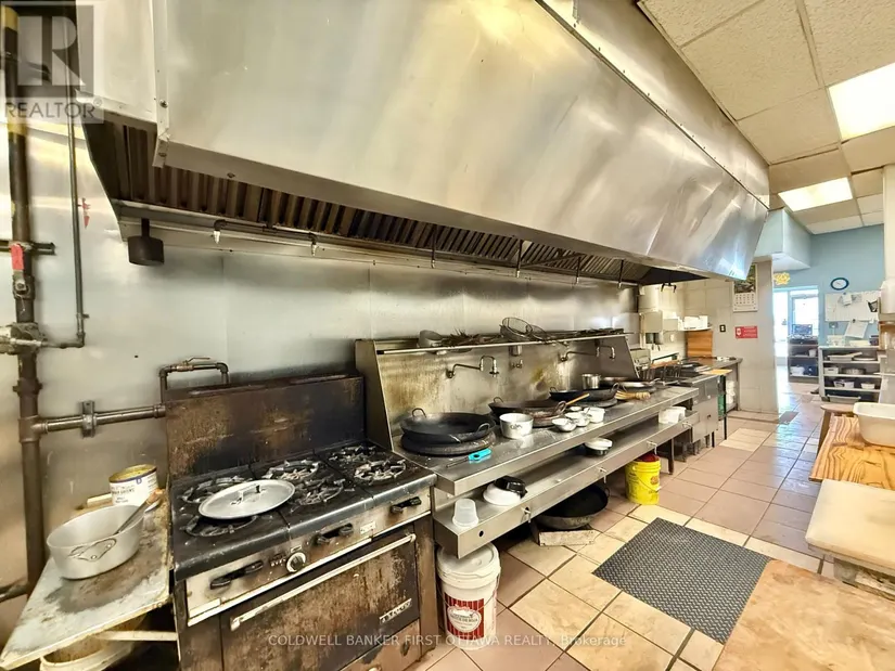 7 - 3500 Fallowfield Road, Ottawa, ON - Image 9