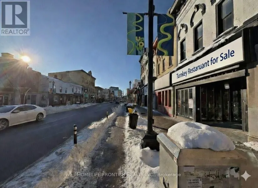 23 King Street N, Waterloo, ON - Image 2