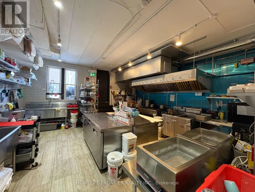 23 King Street N, Waterloo, ON - Image 14