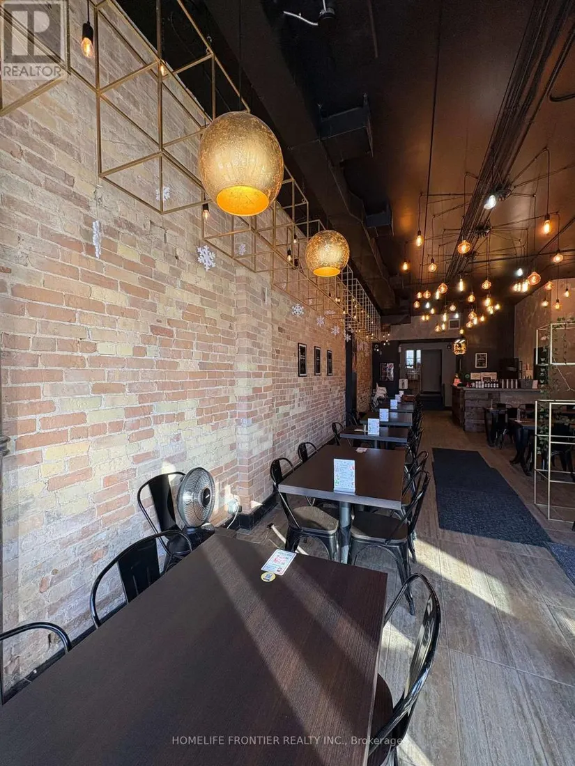 23 King Street N, Waterloo, ON - Image 7